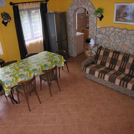 Holiday Home In Balatonmariafuerdo 19426 객실 사진