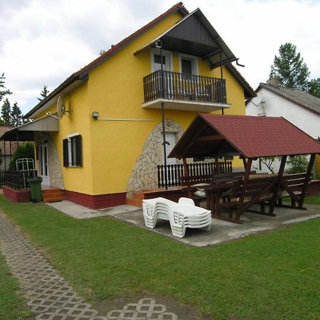 Holiday Home In Balatonmariafuerdo 19426 외부 사진
