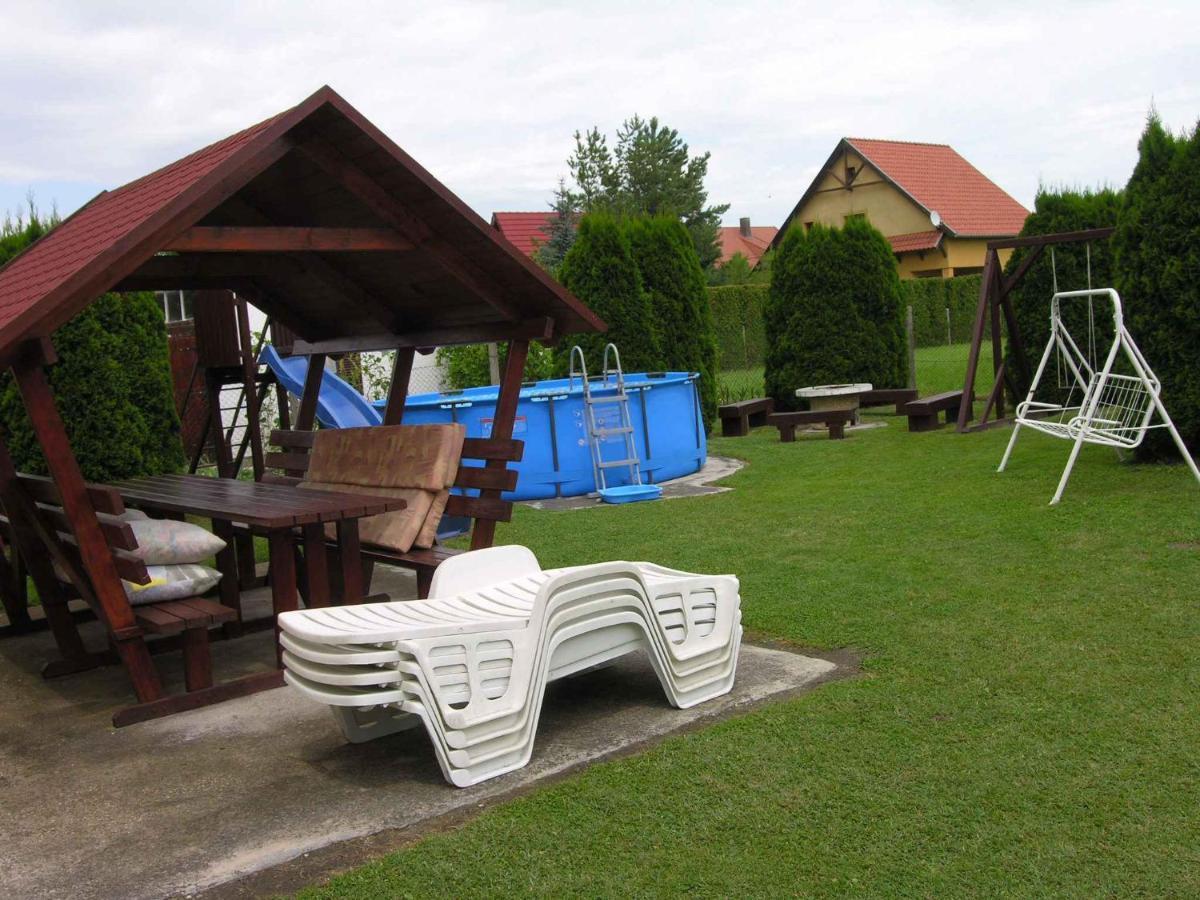 Holiday Home In Balatonmariafuerdo 19426 외부 사진